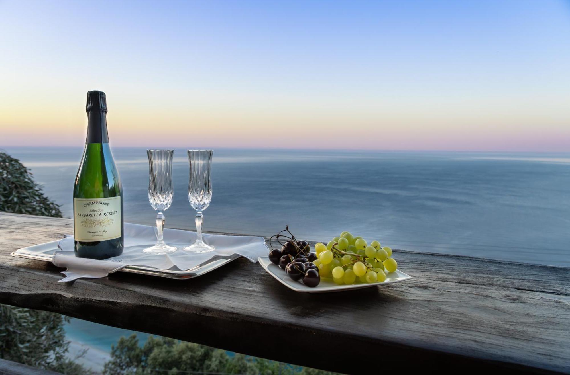 Barbarella Luxury Resort Agios Ioannis  ภายนอก รูปภาพ